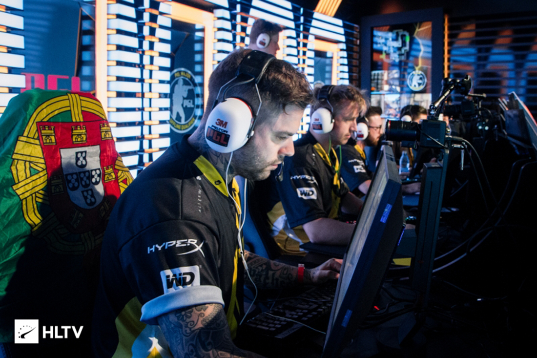 dignitas to release team