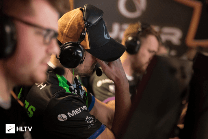 Virtus.pro lineup ceases competition